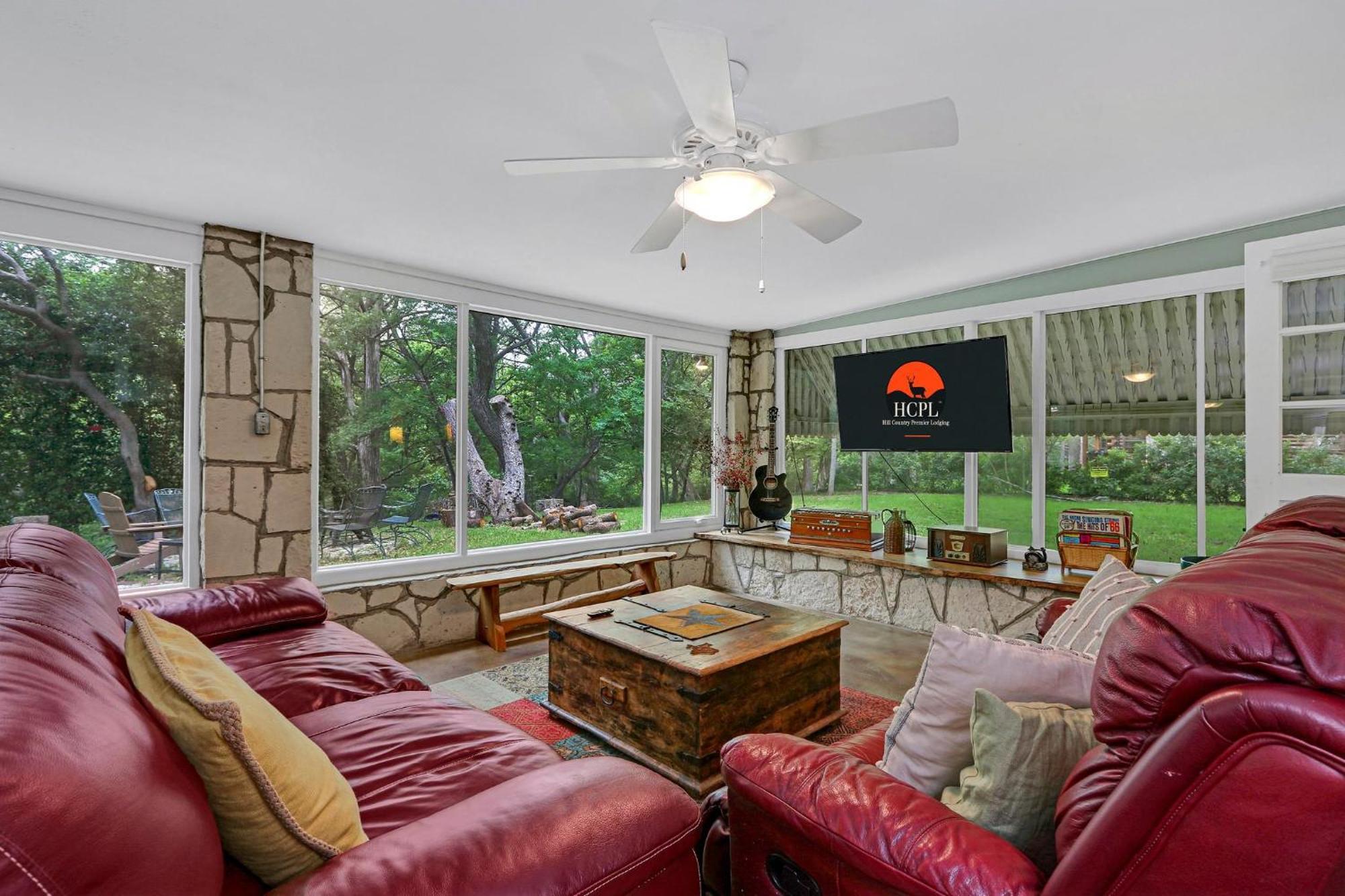 Villa Rock House On Cypress Creek Wimberley Exterior foto