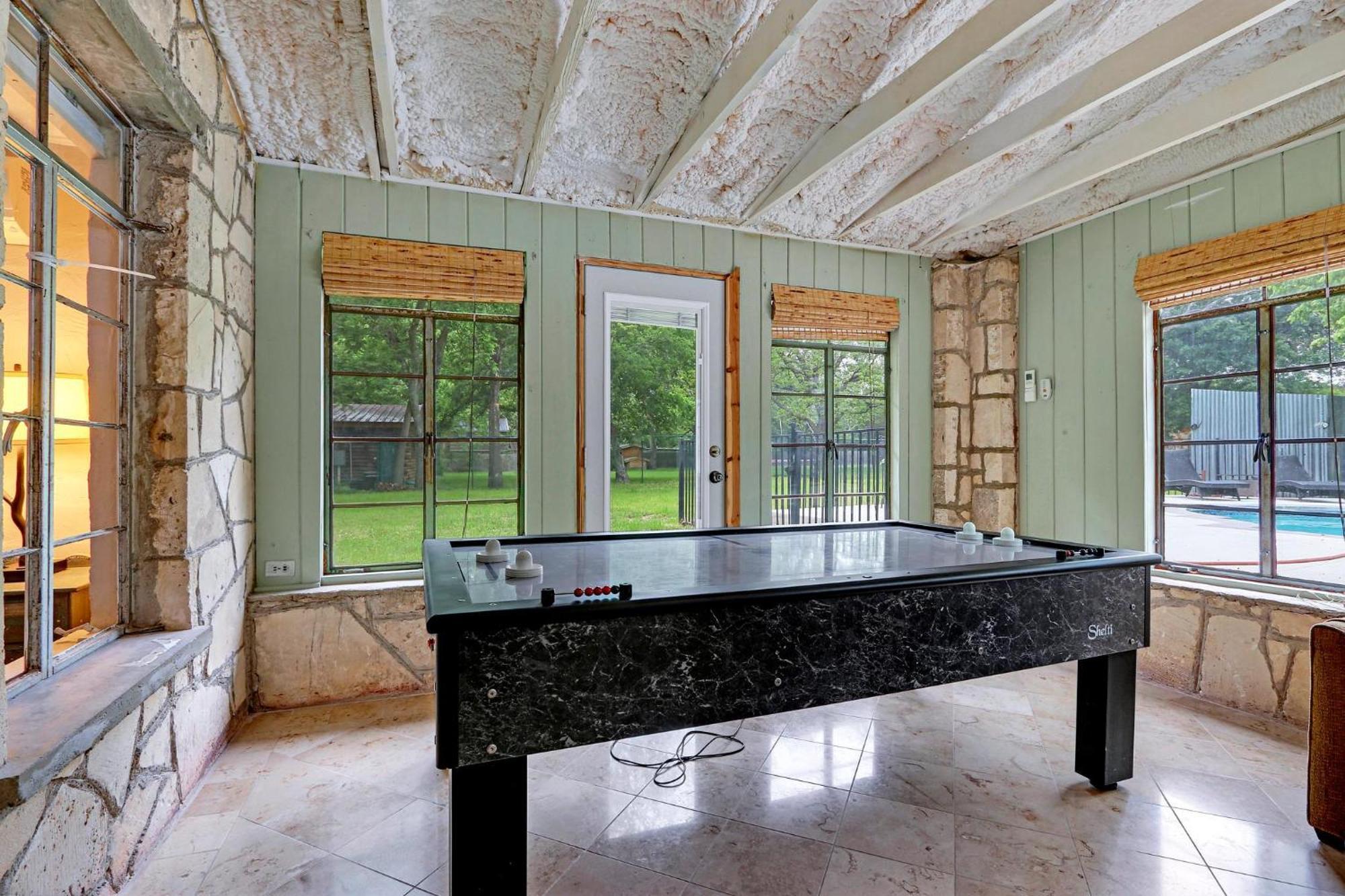 Villa Rock House On Cypress Creek Wimberley Exterior foto